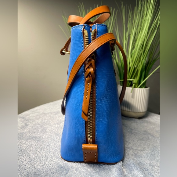 Dooney and Bourke - Blue Bag with Red interior- Like new condition - Picture 2 of 16